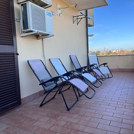 Fco Airport - Casa Di Febo Apartment ฟิวมิชีโน ภายนอก รูปภาพ