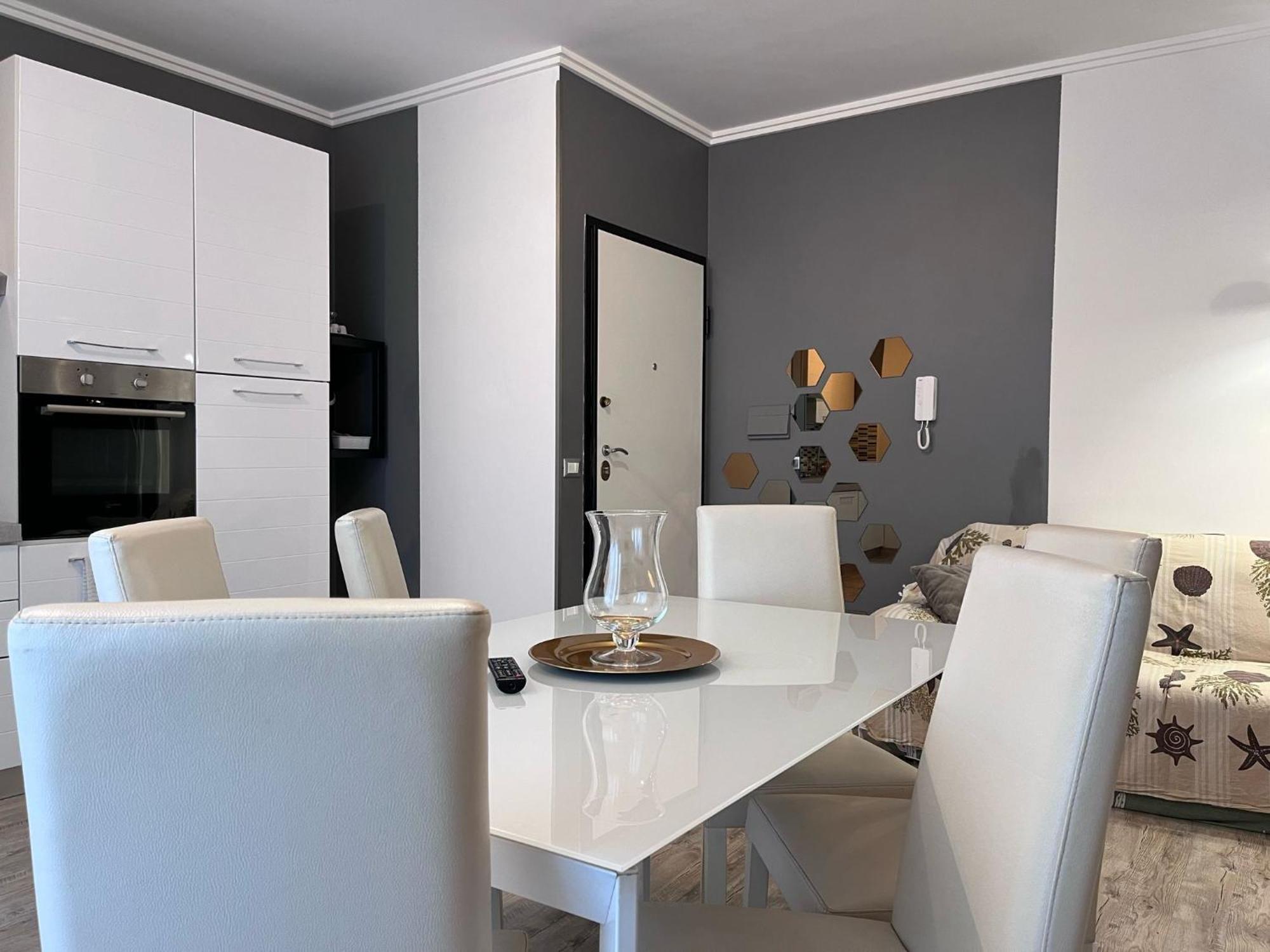 Fco Airport - Casa Di Febo Apartment ฟิวมิชีโน ภายนอก รูปภาพ