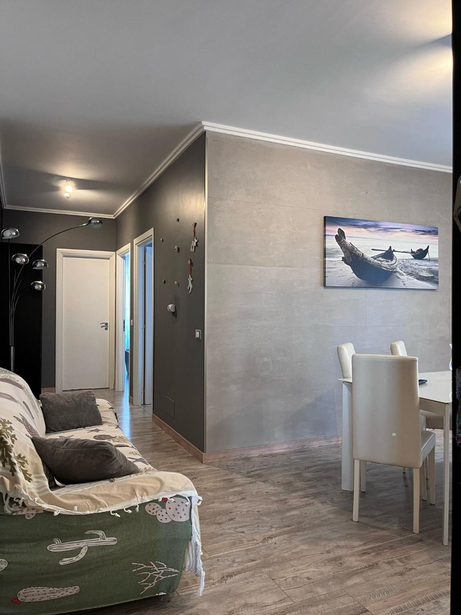 Fco Airport - Casa Di Febo Apartment ฟิวมิชีโน ภายนอก รูปภาพ